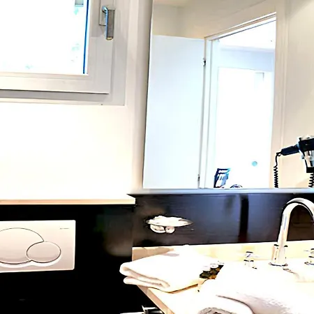 A Porto-vecchio Avec Piscine Partagee, 43 M² Daire *