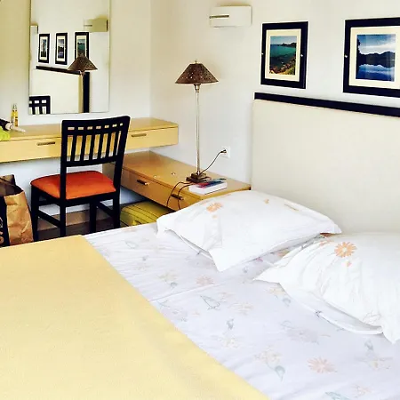 A Vecchio Avec Piscine Partagee 43 M² 아파트