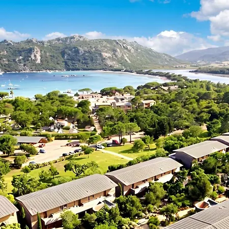 à Porto-vecchio Avec Piscine Partagée, 43 M² *